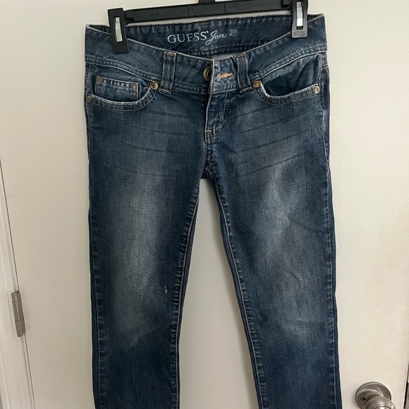 Denim - Guess Capri Short Size 27